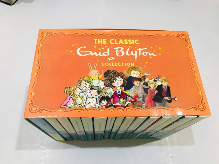 The Classic Enid Blyton Collection (15 cuốn)